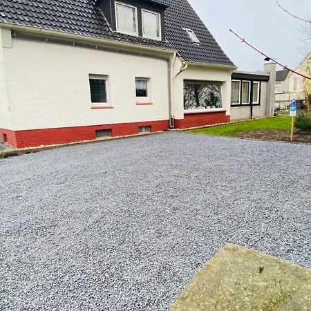 Truth Fuer 5 - King Size Betten, Kamin, Garten, Xxl Couch, Smart-Tv Dortmund Bagian luar foto