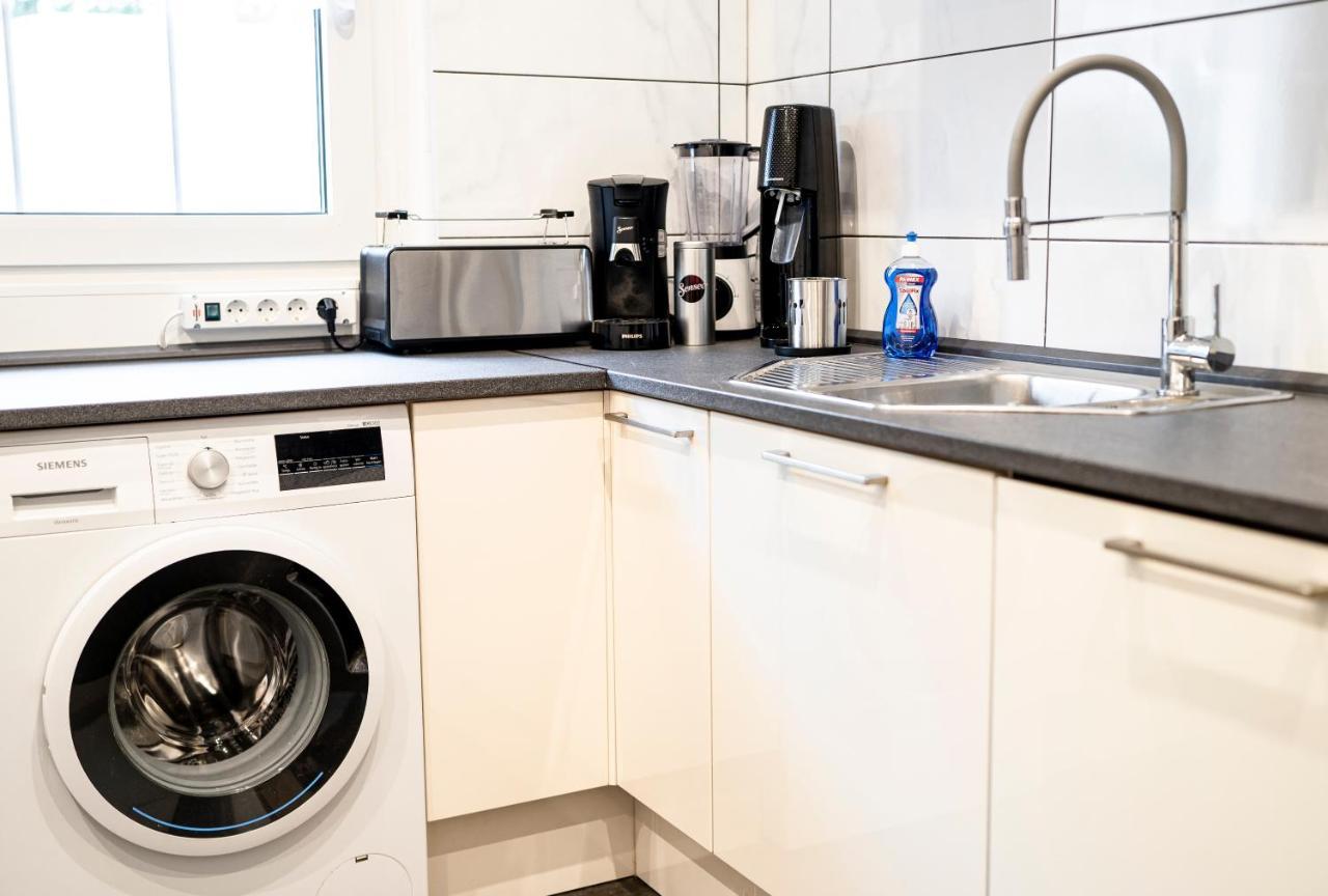 Truth Fuer 5 - King Size Betten, Kamin, Garten, Xxl Couch, Smart-Tv Dortmund Bagian luar foto