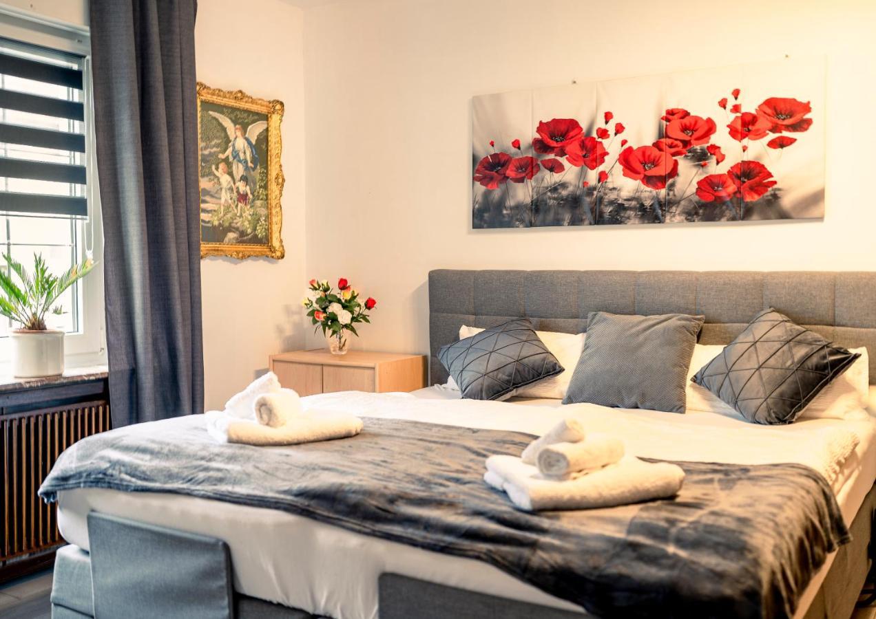 Truth Fuer 5 - King Size Betten, Kamin, Garten, Xxl Couch, Smart-Tv Dortmund Bagian luar foto