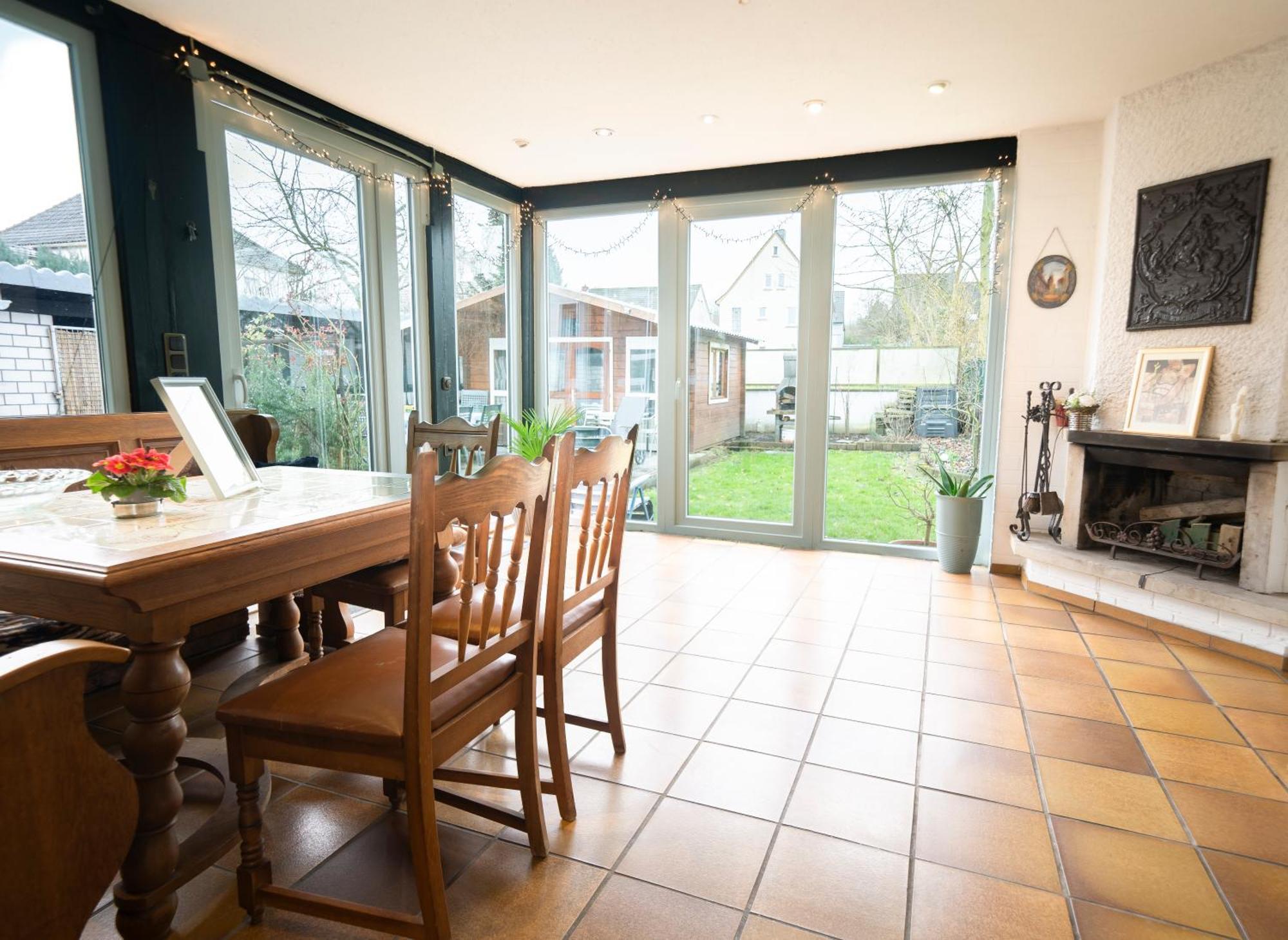 Truth Fuer 5 - King Size Betten, Kamin, Garten, Xxl Couch, Smart-Tv Dortmund Bagian luar foto
