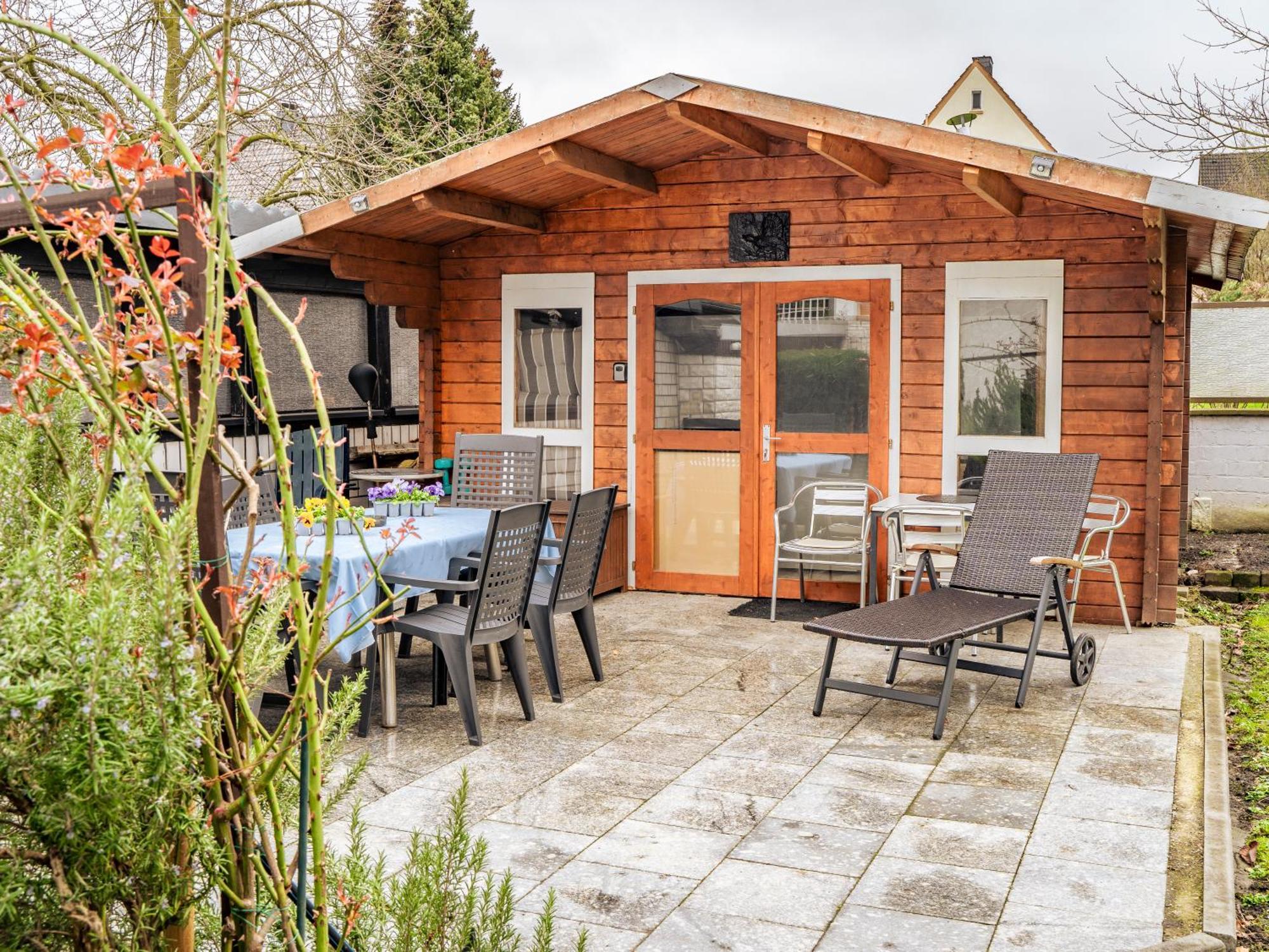 Truth Fuer 5 - King Size Betten, Kamin, Garten, Xxl Couch, Smart-Tv Dortmund Bagian luar foto